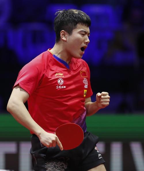 竞技体育同 竞技体育同